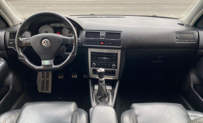 VW - VolksWagen Golf Sportline 1.6 Mi Total Flex 8V 4p 2013 Flex-6