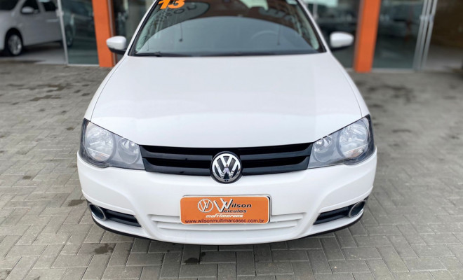 VW - VolksWagen Golf Sportline 1.6 Mi Total Flex 8V 4p 2013 Flex-0