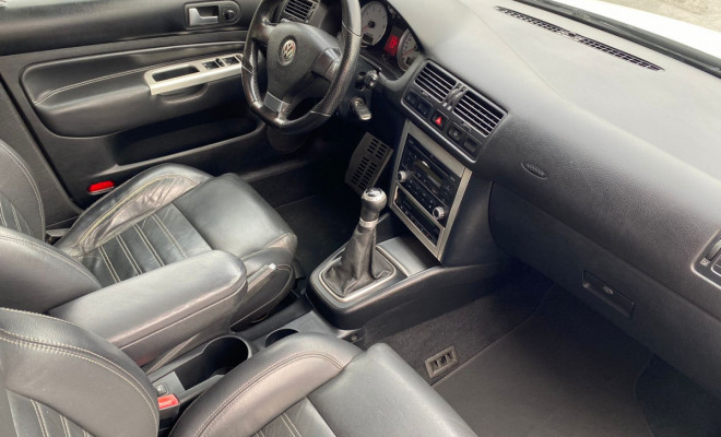 VW - VolksWagen Golf Sportline 1.6 Mi Total Flex 8V 4p 2013 Flex-10