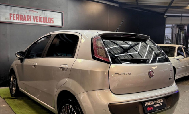 Fiat Punto ESSENCE Dualogic 1.6 Flex 16V 5p 2014 Flex-9