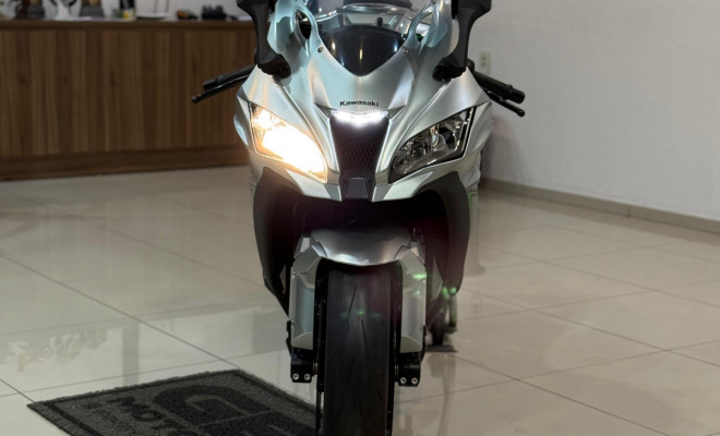 KAWASAKI NINJA ZX-10/ ZX-10R 1000cc/30TH Aniv. 2018 Gasolina-14