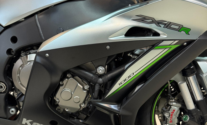 KAWASAKI NINJA ZX-10/ ZX-10R 1000cc/30TH Aniv. 2018 Gasolina-2