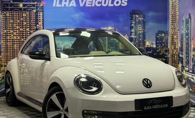 VW - VolksWagen Fusca 2.0 TSI 16V Aut. 2013 Gasolina-2