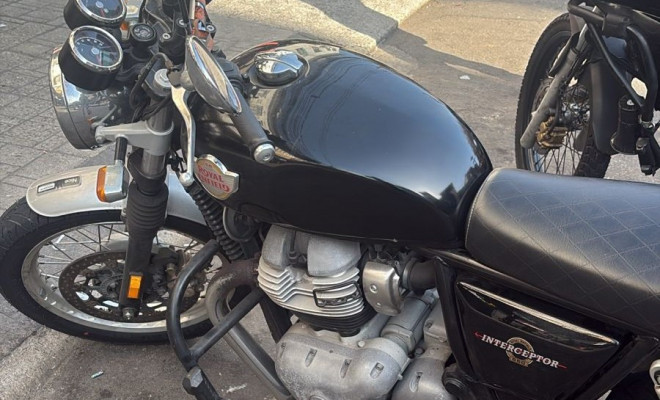 Royal Enfield Interceptor Custom 650cc ABS 2021 Gasolina