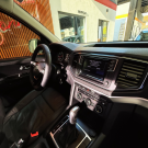 VW - VolksWagen AMAROK Hig. Extreme CD 2.0 4x4 Dies. Aut 2017 Gasolina-4