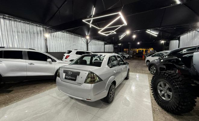 Ford Fiesta Sedan SE 1.6 16V Flex 4p 2011 Flex-2