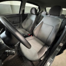 VW - VolksWagen Gol (novo) 1.0 Mi Total Flex 8V 4p 2011 Flex