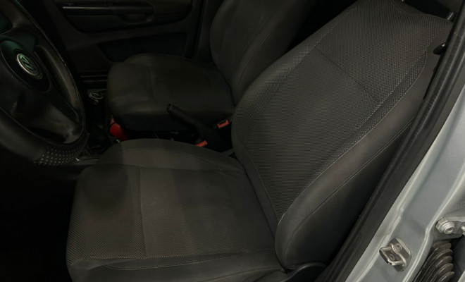 VW - VolksWagen Fox 1.0 Mi Total Flex 8V 5p 2011 Flex-10