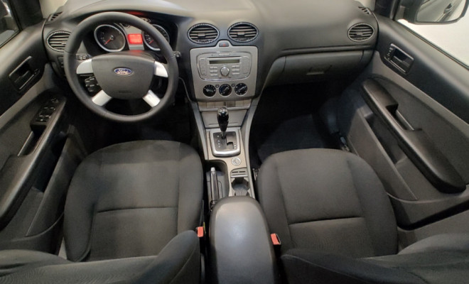 Ford Focus 2.0 16V/SE/SE Plus Flex 5p Aut. 2011 Flex-4