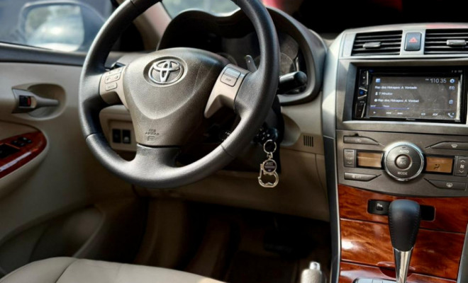 Toyota Corolla ALTIS 2.0 Flex 16V Aut. 2011 Flex-10