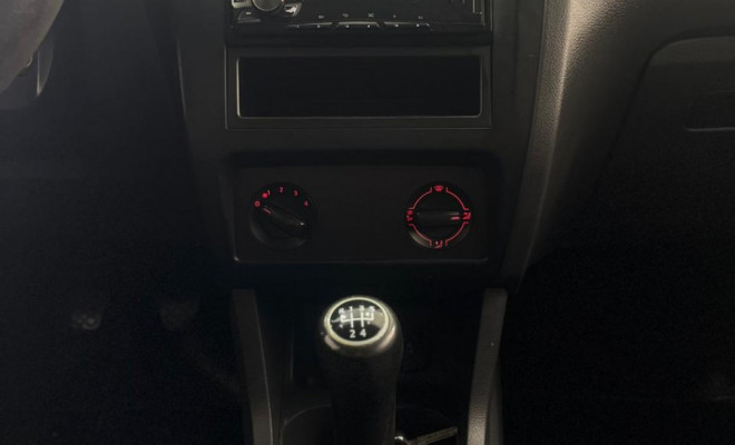 VW - VolksWagen Fox 1.0 Mi Total Flex 8V 3p 2011 Flex-4