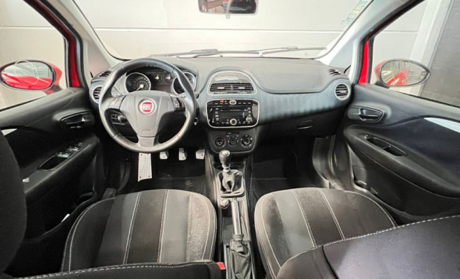 Fiat Punto Sporting 1.8 Flex 16V 5p 2014-2