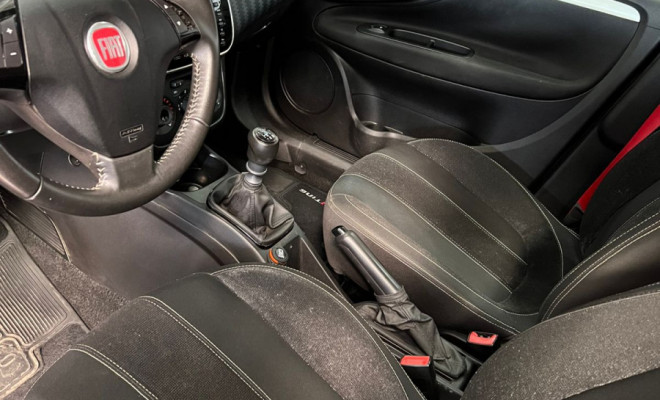 Fiat Punto Sporting 1.8 Flex 16V 5p 2014-3