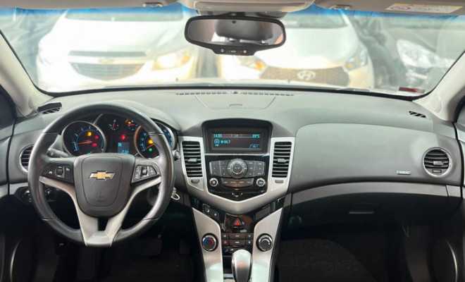 GM - Chevrolet CRUZE LT 1.8 16V FlexPower 4p Aut. 2016 Flex-3