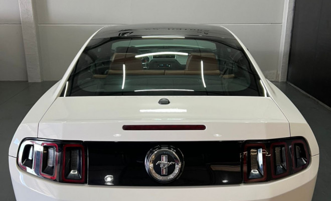 Ford Mustang 3.7 V6 Coupe 2013 Gasolina-6