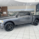 RAM CLASSIC LARAMIE NIGHT ED. 5.7 4X4 Aut. 2023 Gasolina-2
