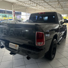 RAM CLASSIC LARAMIE NIGHT ED. 5.7 4X4 Aut. 2023 Gasolina-6