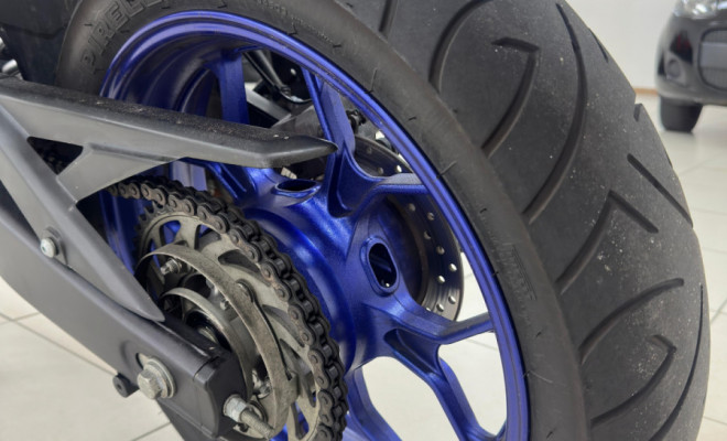 YAMAHA YZF R-3 321/ABS 2023 Gasolina-2