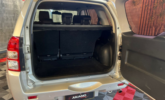Suzuki Grand Vitara 2.0 16V 4x2/4x4 5p Mec. 2012 Gasolina-15