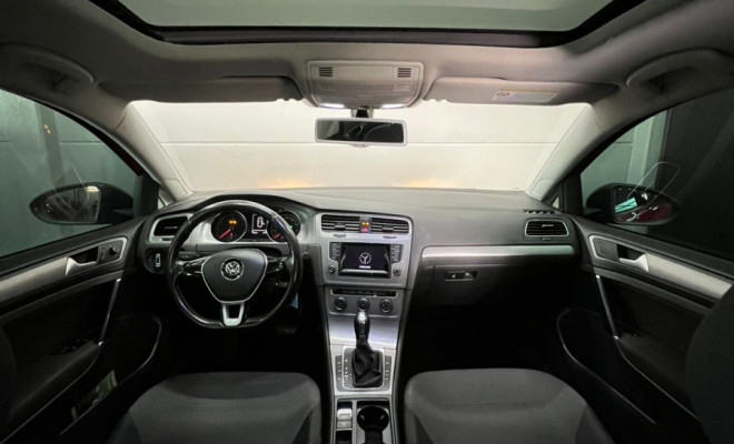 VW - VolksWagen Golf Comfortline 1.4 TSI 140cv Aut. 2014 Gasolina-2