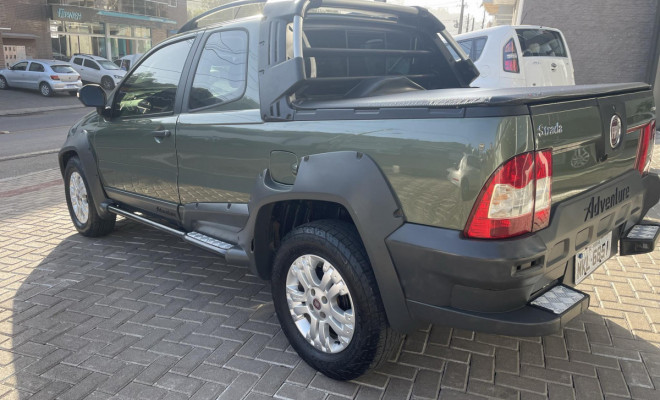 Fiat Strada Adventure1.8/ 1.8 LOCKER Flex CD 2012 Flex-2