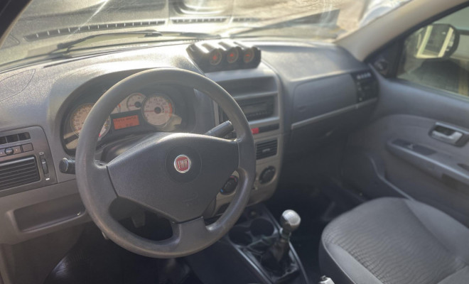 Fiat Strada Adventure1.8/ 1.8 LOCKER Flex CD 2012 Flex-3
