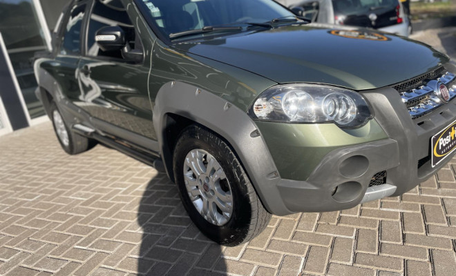 Fiat Strada Adventure1.8/ 1.8 LOCKER Flex CD 2012 Flex-0