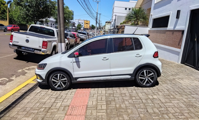 VW - VolksWagen Fox PEPPER 1.6 Flex 16V 5p 2018 Flex-2