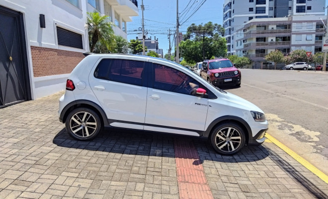 VW - VolksWagen Fox PEPPER 1.6 Flex 16V 5p 2018 Flex-3
