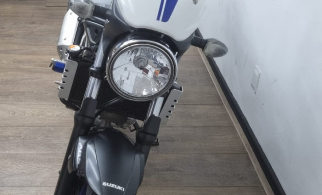SUZUKI SV650 2020 Gasolina-1