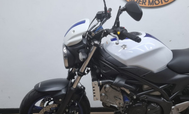 SUZUKI SV650 2020 Gasolina-7