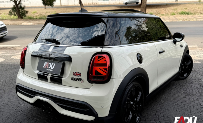 MINI COOPER S 2.0 Turbo 16v 3p Aut. 2023 Gasolina-8