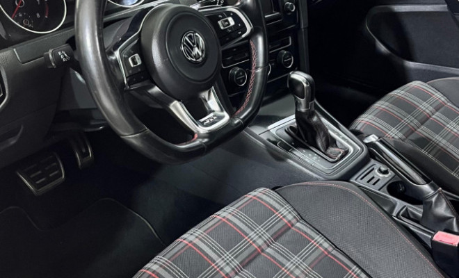 VW - VolksWagen Golf GTi 2.0 TSI 220cv Aut. 2015 Gasolina-4