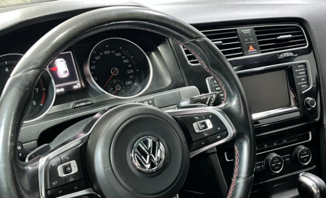 VW - VolksWagen Golf GTi 2.0 TSI 220cv Aut. 2015 Gasolina-3