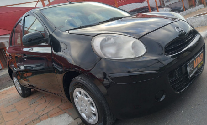 Nissan MARCH 1.0 16V Flex Fuel 5p 2013 Gasolina-0