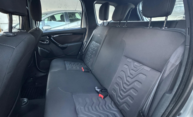 DUSTER Dynamique 1.6 Flex 16V Mec. 2017-8