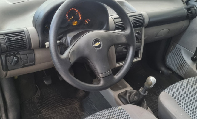 GM - Chevrolet Classic Life/LS 1.0 VHC FlexP. 4p 2011 Flex-5