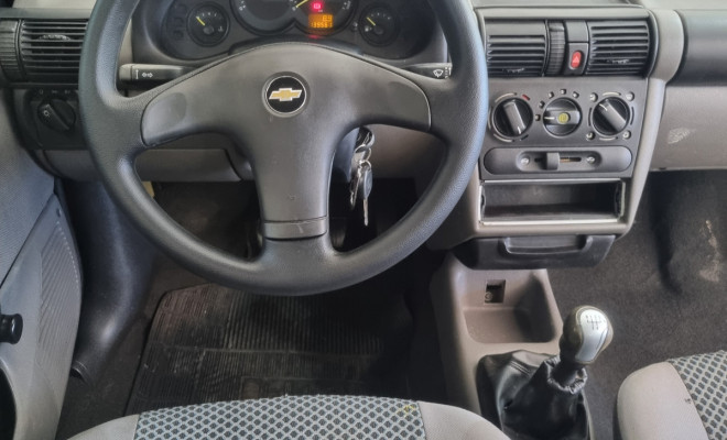 GM - Chevrolet Classic Life/LS 1.0 VHC FlexP. 4p 2011 Flex-6