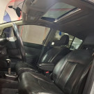 Nissan TIIDA SL 1.8 Flex 16V Aut. 2013 + Teto + Couro-9