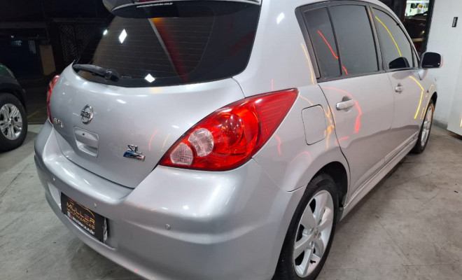 Nissan TIIDA SL 1.8 Flex 16V Aut. 2013 + Teto + Couro-4
