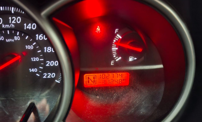 Nissan TIIDA SL 1.8 Flex 16V Aut. 2013 + Teto + Couro-18