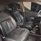 Nissan TIIDA SL 1.8 Flex 16V Aut. 2013 + Teto + Couro-13
