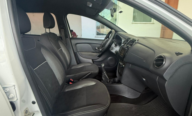 Renault LOGAN Zen Flex 1.0 12V 4p Mec. 2023 Flex-7