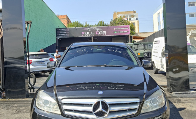 Mercedes-Benz C-180 CGI Classic 1.8 16V 156cv Aut. 2011 Gasolina-3