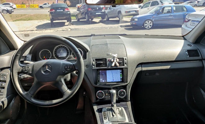 Mercedes-Benz C-180 CGI Classic 1.8 16V 156cv Aut. 2011 Gasolina-5