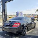 Mercedes-Benz C-180 CGI Classic 1.8 16V 156cv Aut. 2011 Gasolina-1