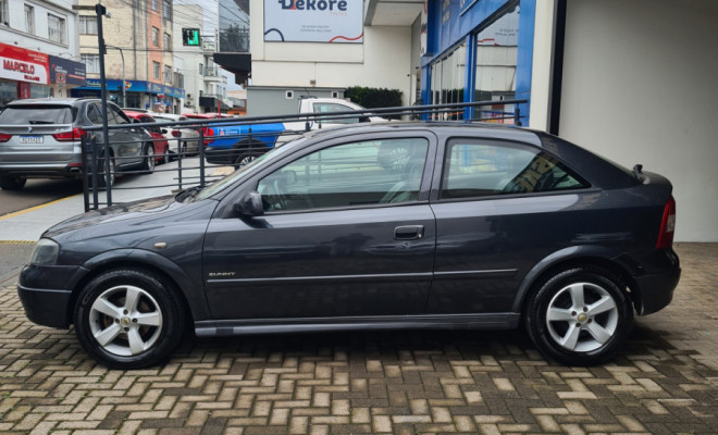 Chevrolet Astra 2.0 Sunny 2002-1