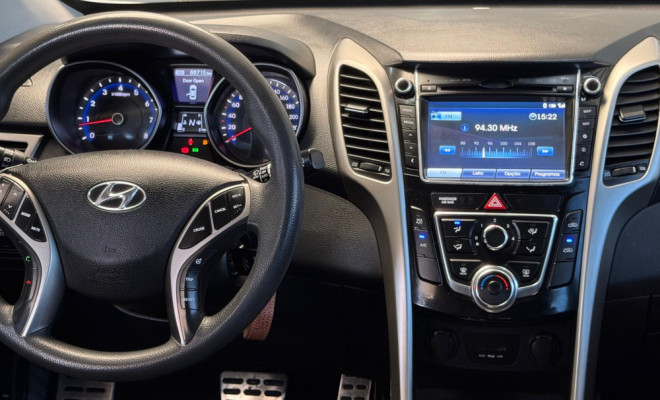 Hyundai i30 1.8 16V Aut. 5p 2015 Flex-3