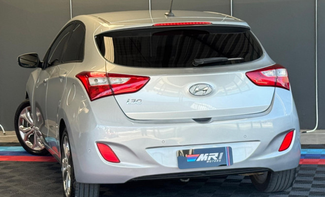 Hyundai i30 1.8 16V Aut. 5p 2015 Flex-1