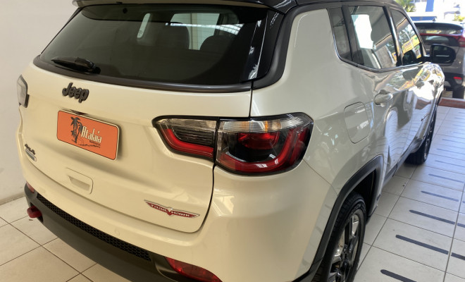 Jeep COMPASS TRAILHAWK 2.0 4x4 Dies. 16V Aut. 2017-4